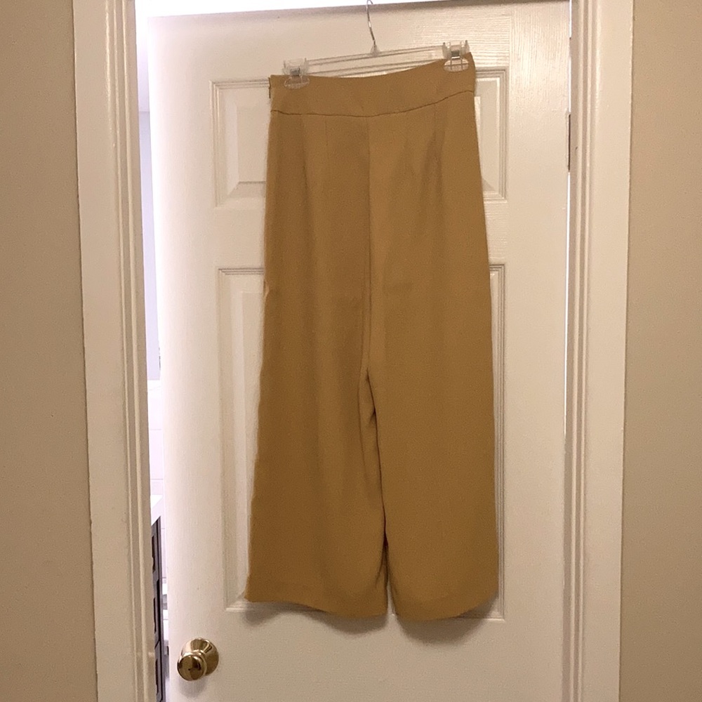 High rise cropped pants
